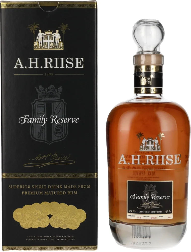 Rum Family Reserve Solera 1838 A.H. Riise 0,7 L