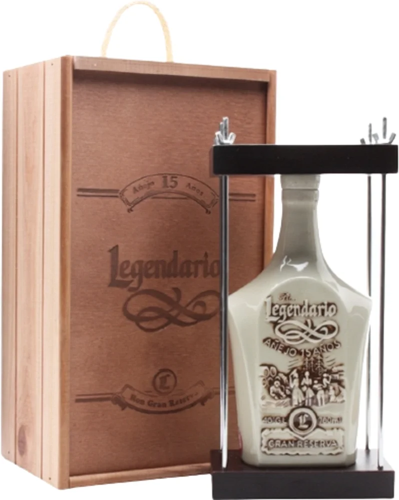 Rum Legendario Grand Reserva 15 Y.O. poklon kutija 0,7 L
