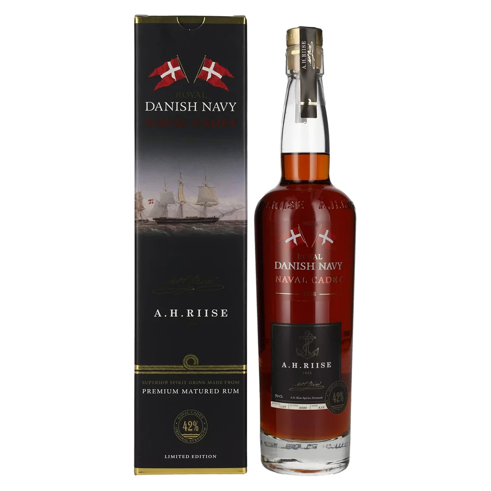 Rum Royal Danish Navy Naval Cadet A.H.Riise poklon kutija 0,7 L