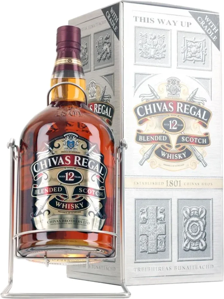 Škotski viski Chivas Regal 12 godina + stojalo 4,5 L