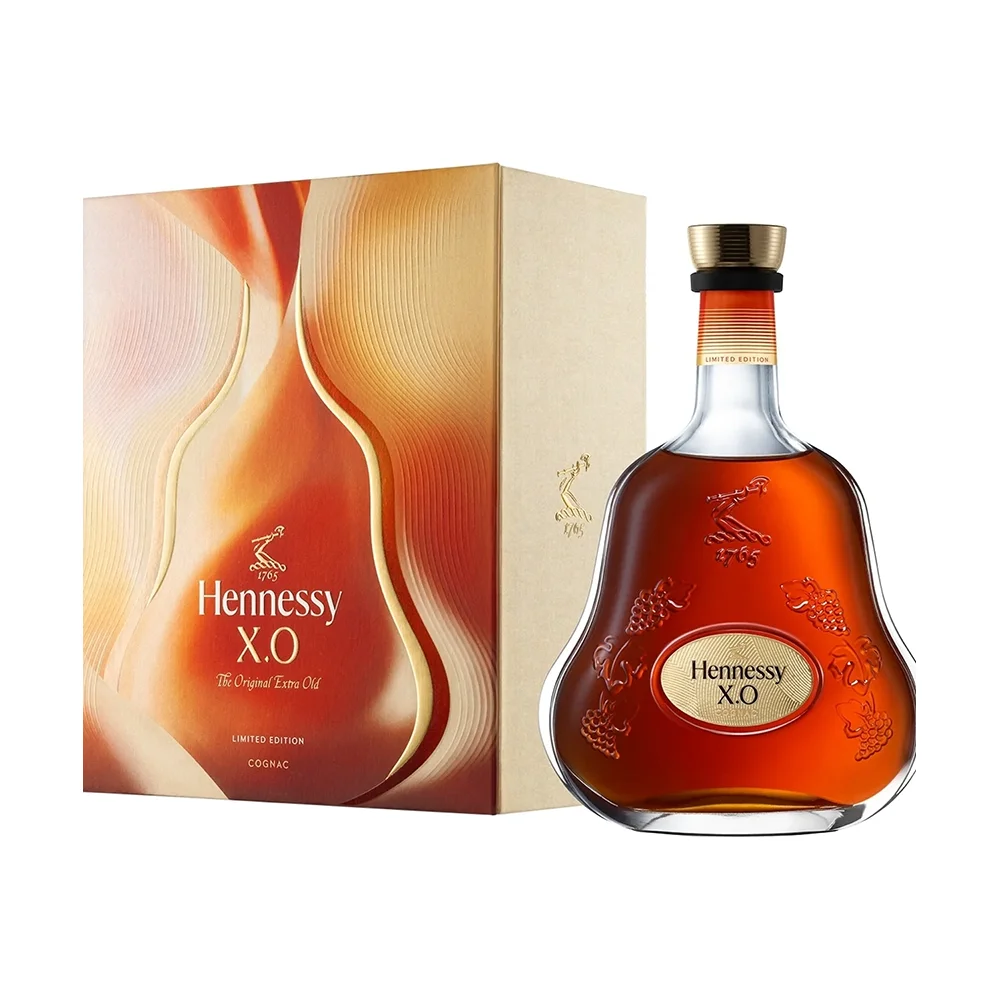 [DX5110] Konjak Hennessy XO EOY 2025 poklon kutija 0,7 L