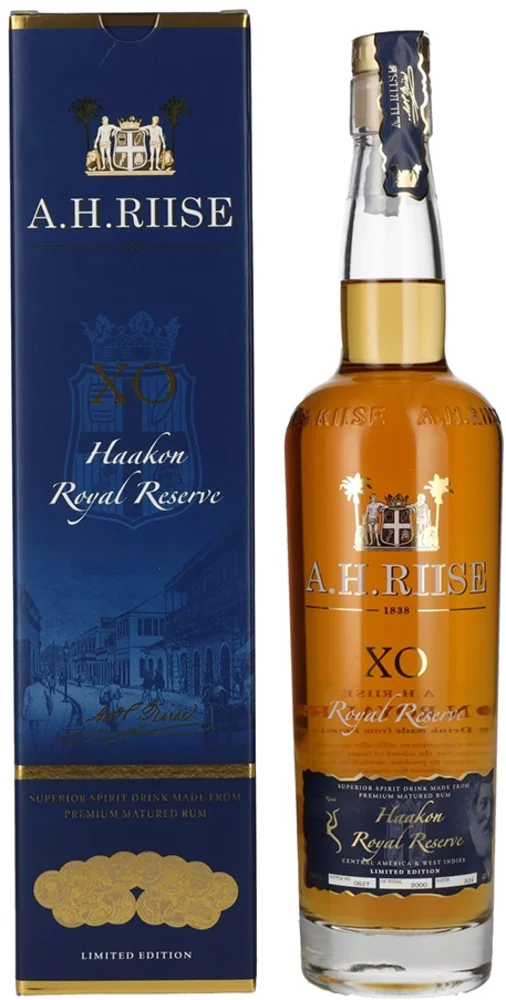 [DX1513] Rum A.H. Riise X.O. Royal Reserve Kong Haakon poklon kutija 0,7 L
