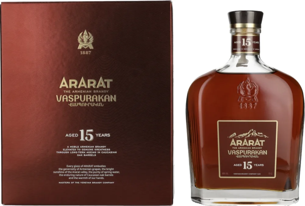 [DX8397] Vinjak Brandy Ararat 15 Y Vaspurakan poklon kutija 0,7 L