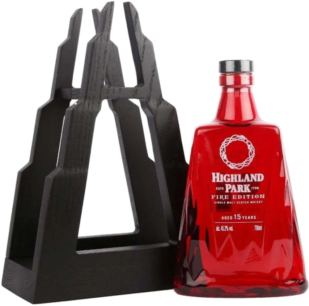 [DX8582] Škotski viski Highland Park 15 Fire edition poklon kutija 0,7 L